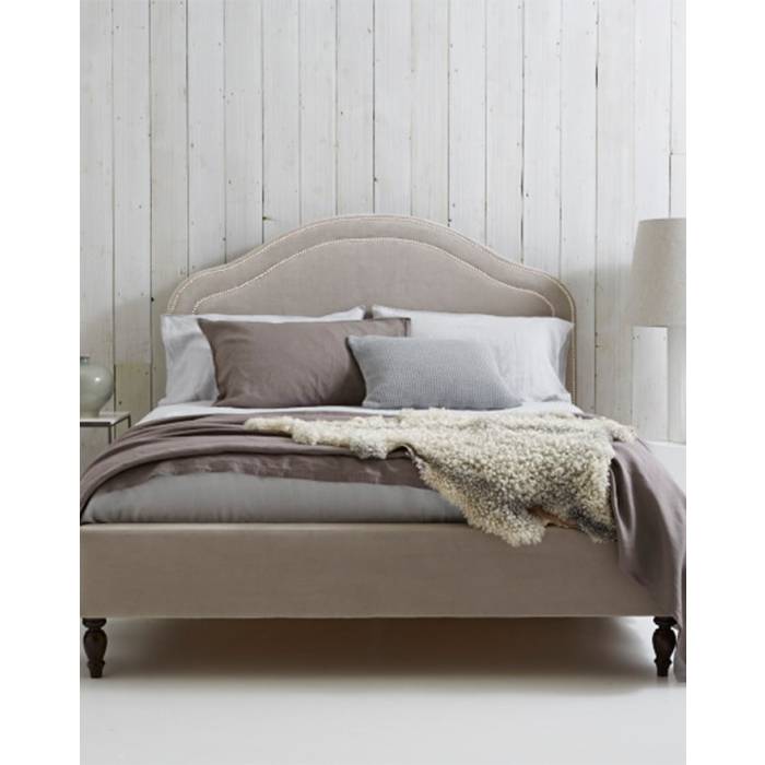 Studded bed discount