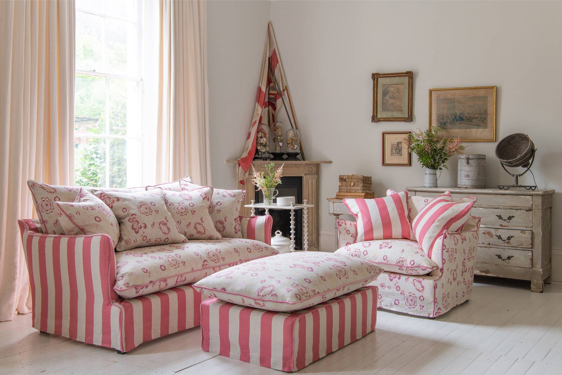 Cabbages and Roses Eleanor Footstool Raspberry