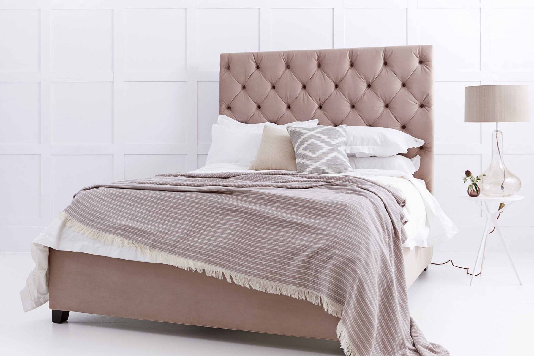 Isabella top ottoman bed