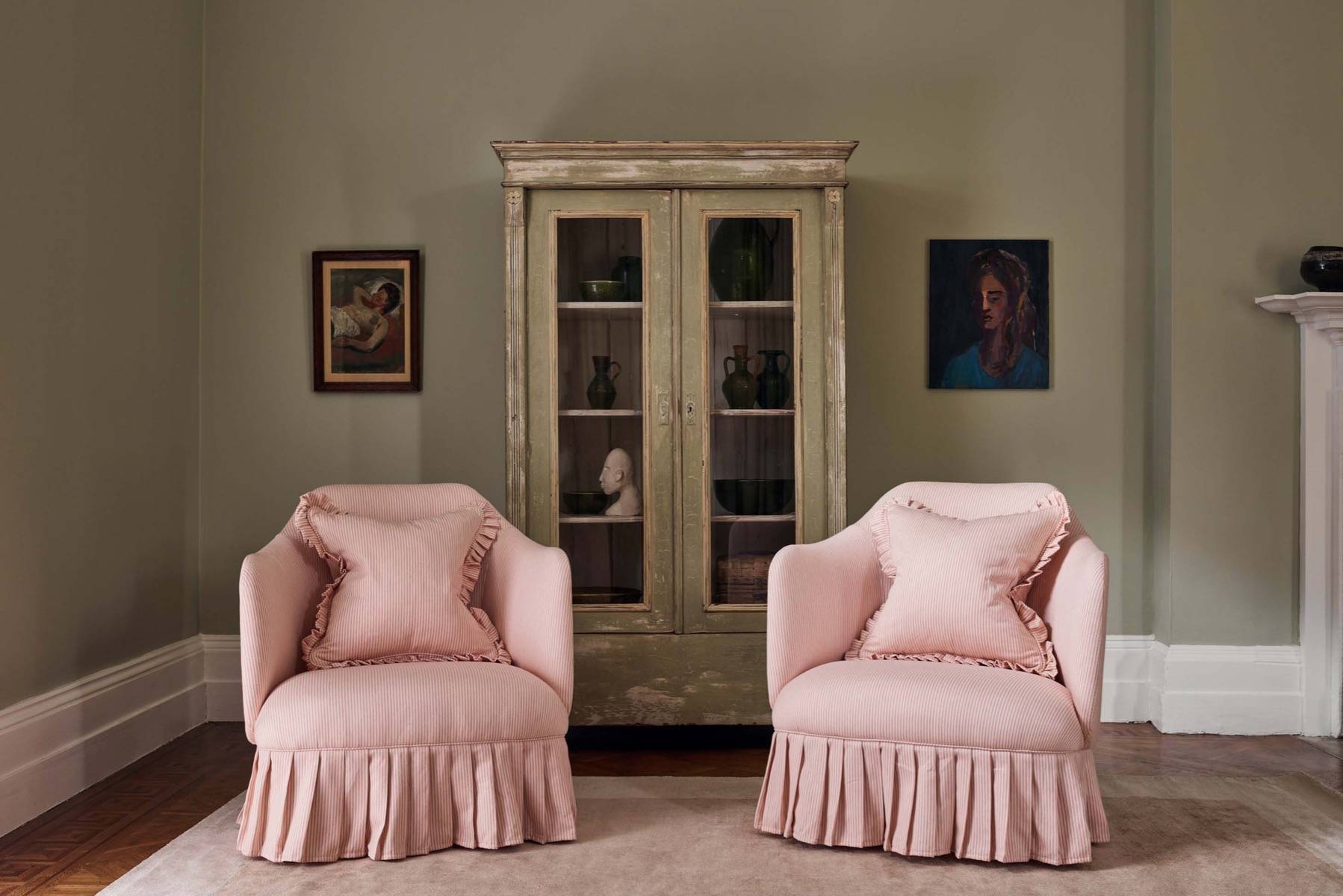 Furniture of America Dokka Transitional Fabric Skirted Loveseat Bench in  Beige - Walmart.com