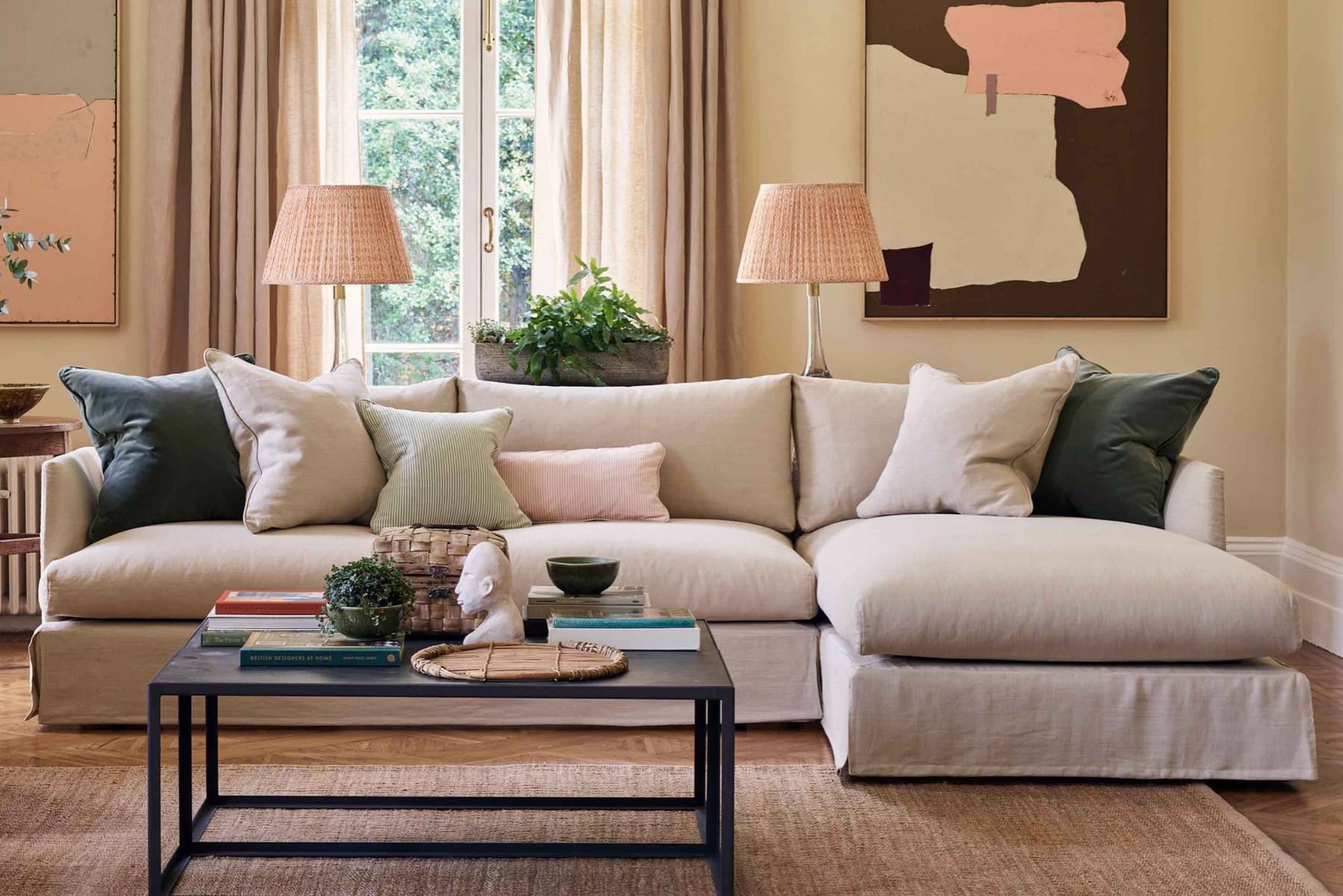 Sofa with corner clearance chaise