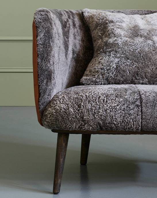 Isaac - Midcentury Armchair Upholstered in Shearling &amp; Sheepskin Leather