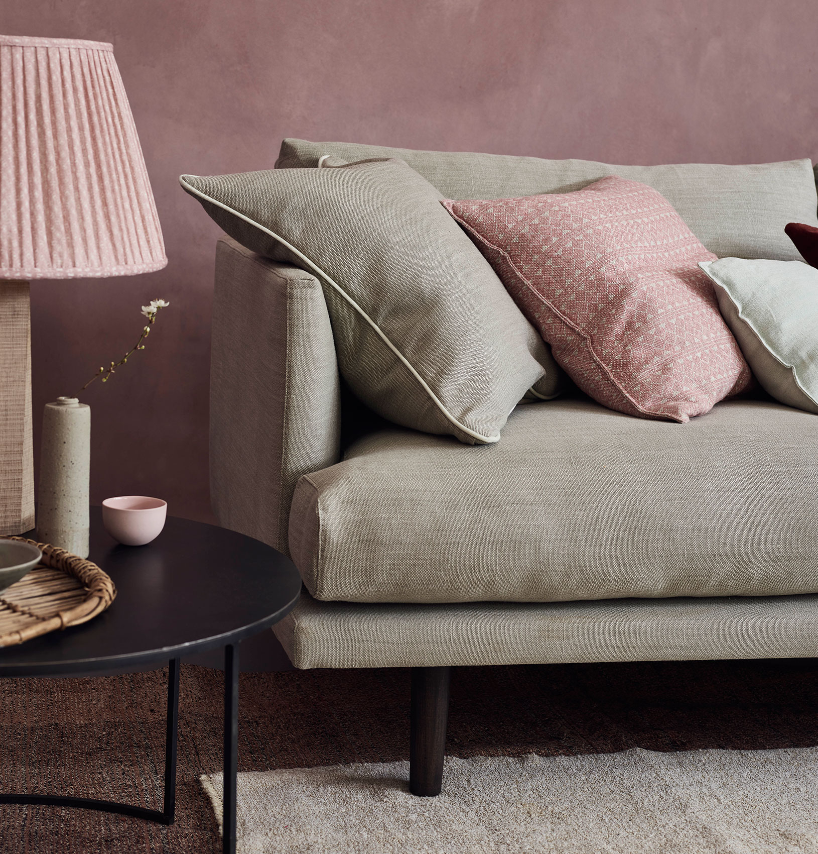 Ottilie chaise sofa